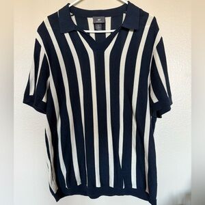 Navy Blue and Cream V-Neck H&M Shirt